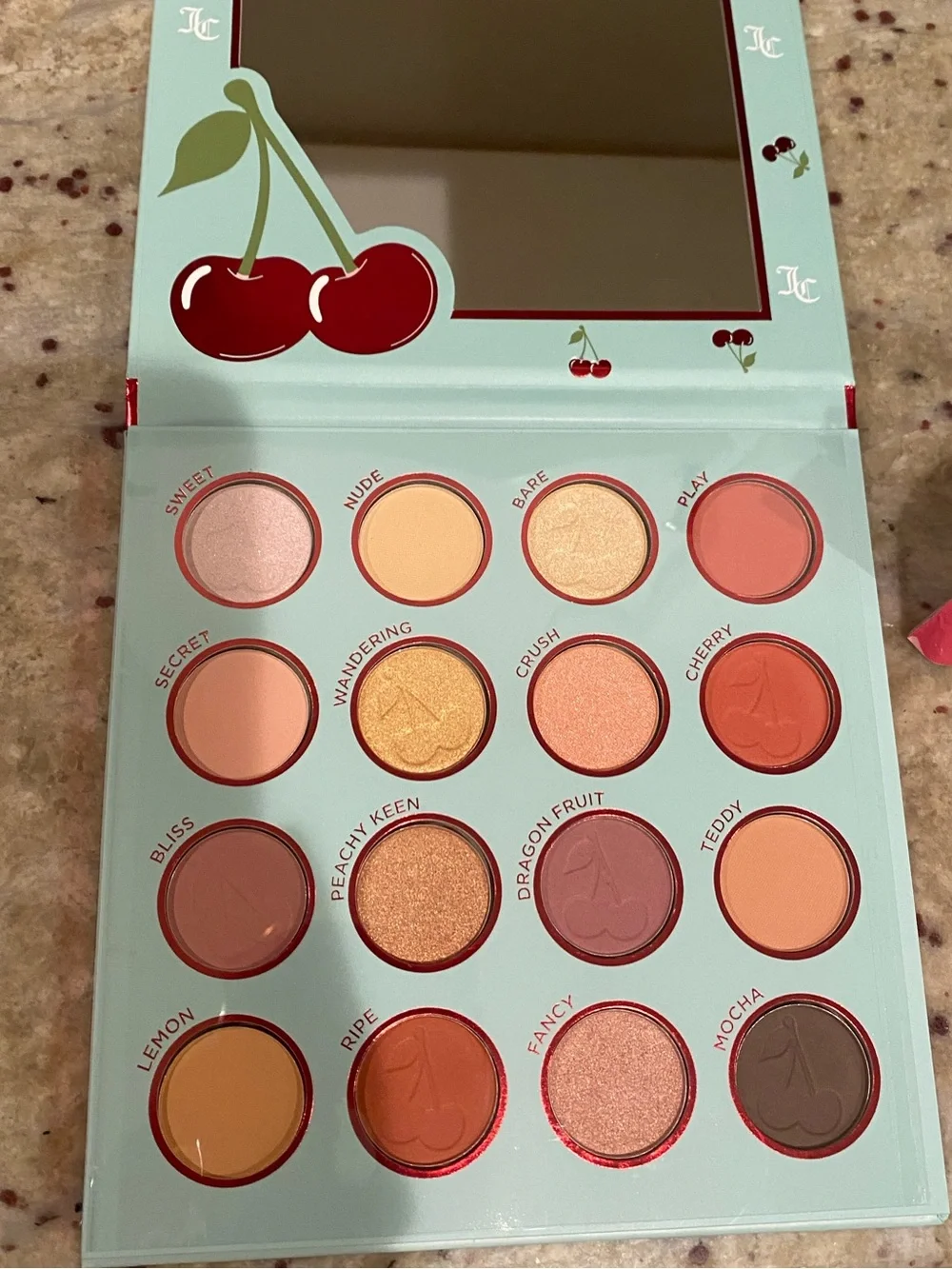 Juicy Couture Cherry Eyeshadow Palette - 16 shades NWT - Picture 3 of 3
